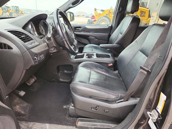 2012 DODGE GRAND CARAVAN R/T — DENT