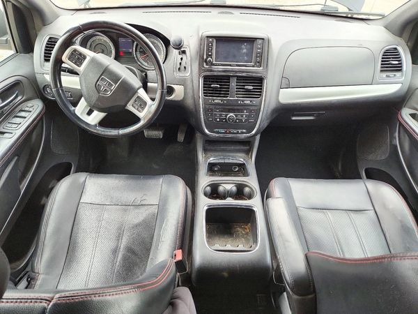 2012 DODGE GRAND CARAVAN R/T — CKPT