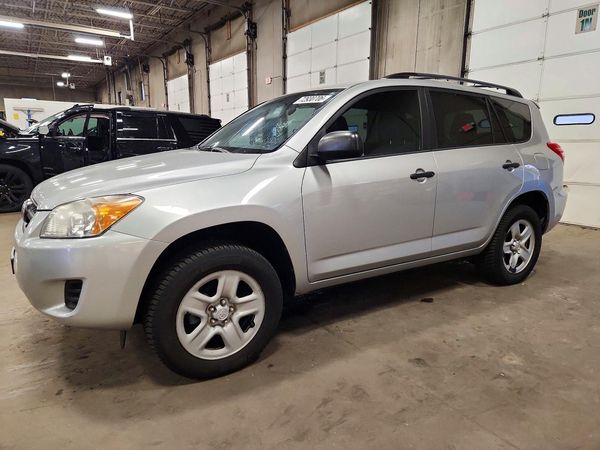 2012 TOYOTA RAV4 Standard — Front 3/4