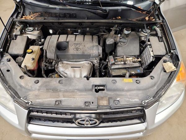 2012 TOYOTA RAV4 Standard — Engine bay