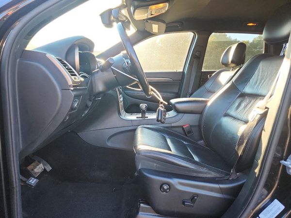 2015 JEEP GRAND CHEROKEE Limited — DENT