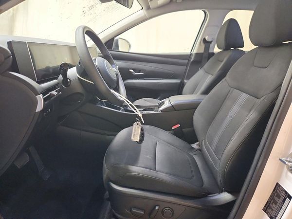 2026 HYUNDAI TUCSON SEL, SEL Plus — DENT