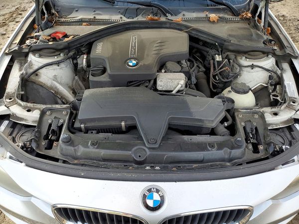 2013 BMW 328 — Engine bay