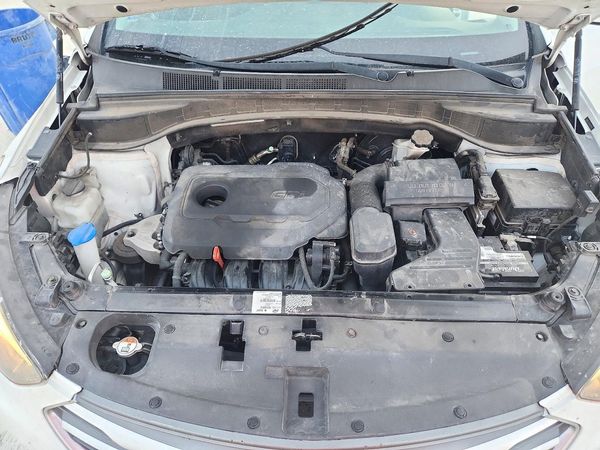 2018 HYUNDAI SANTA FE — Engine bay