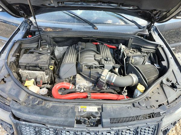 2014 JEEP CHEROKEE — Engine bay