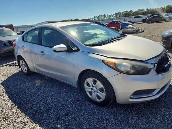 2016 KIA FORTE GL (Middle-Low Grade) — Passenger 3/4