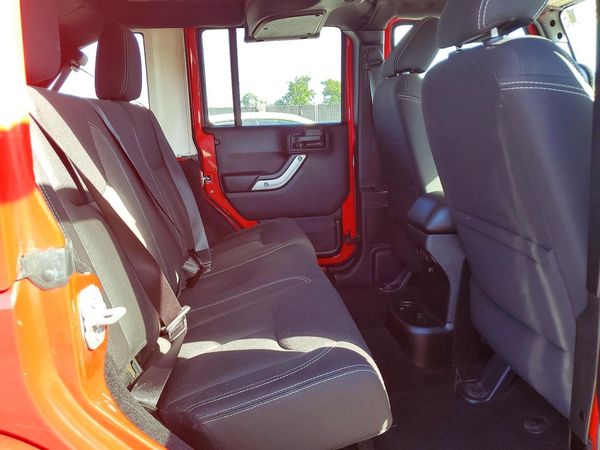 2015 JEEP WRANGLER UNLIMITED Sahara — PSRS