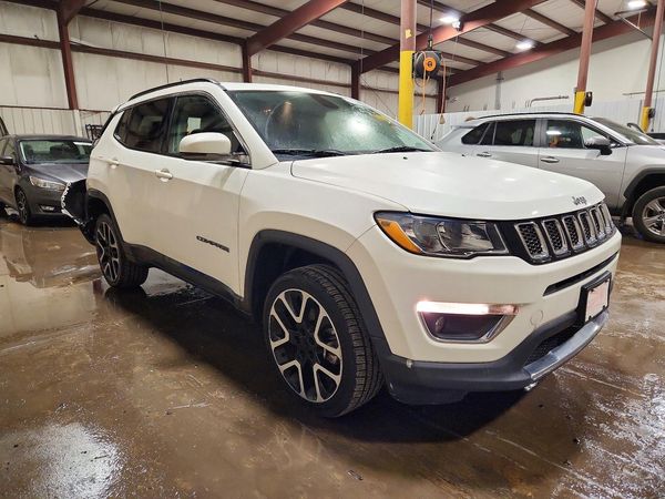 2017 JEEP COMPASS Limited — Passenger 3/4