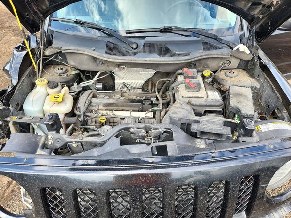 2012 JEEP PATRIOT Sport — Engine bay