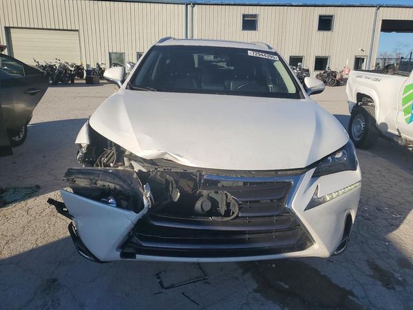 2015 LEXUS NX 200t Luxury