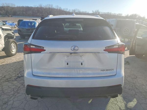 2015 LEXUS NX 200t Luxury