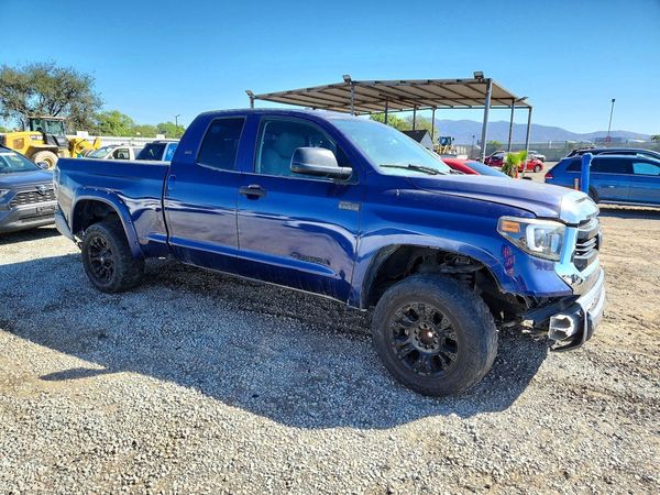 2015 TOYOTA TUNDRA SR5 Grade — Passenger 3/4