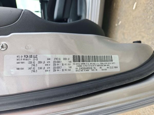 2017 DODGE GRAND CARAVAN SE, SXT, Express — VINS