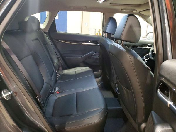 2025 KIA SELTOS S, X-Line