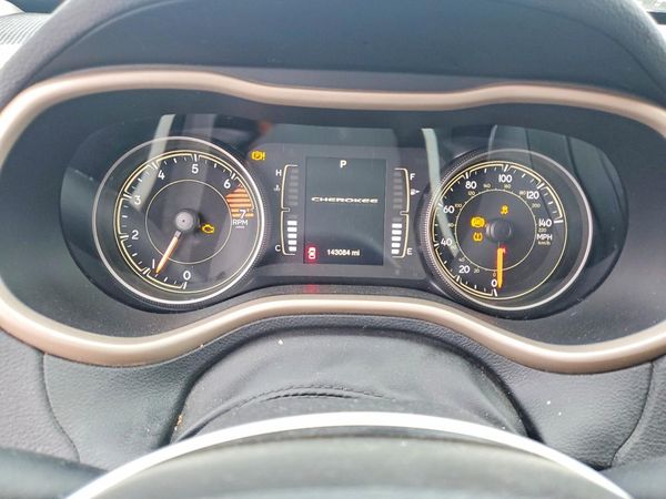 2017 JEEP CHEROKEE SPORT FWD