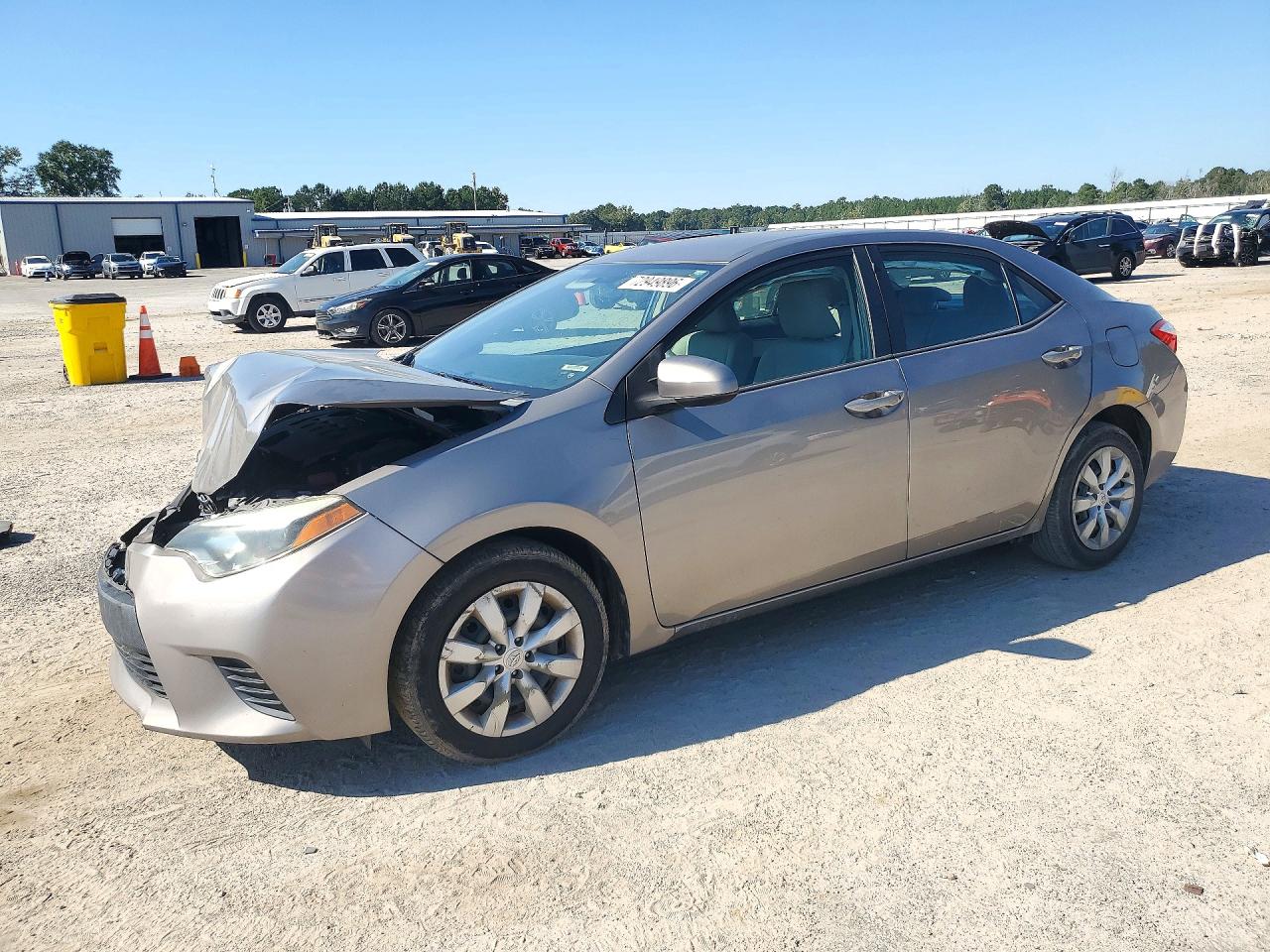 2014 TOYOTA COROLLA L/LE — Front 3/4