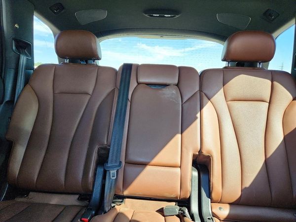 2018 AUDI Q7 quattro Premium Plus — SUVN