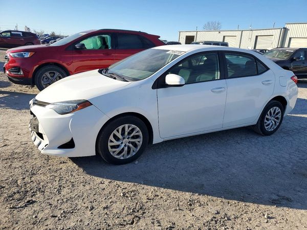 2018 TOYOTA COROLLA
