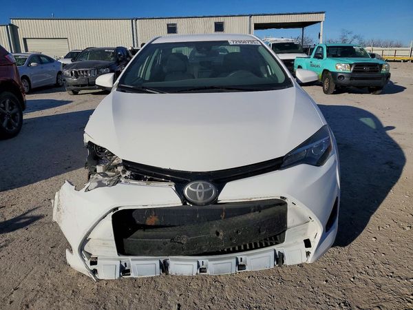 2018 TOYOTA COROLLA