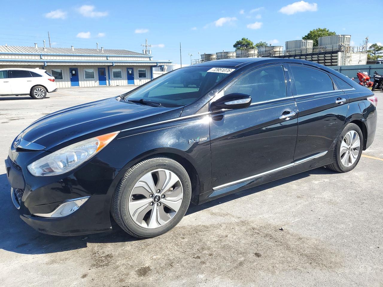 2015 HYUNDAI SONATA GLS(Middle) — Front 3/4