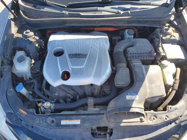 2015 HYUNDAI SONATA GLS(Middle) — Engine bay
