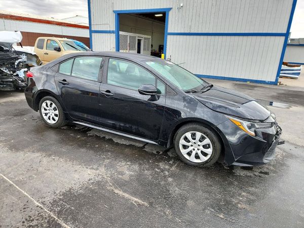2023 TOYOTA COROLLA — Passenger 3/4