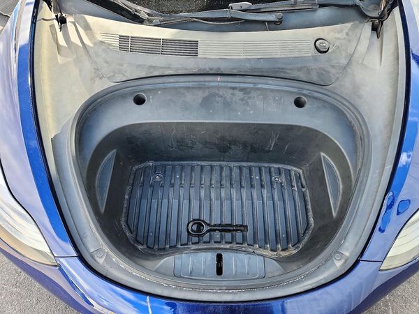 2022 TESLA MODEL 3 — Engine bay