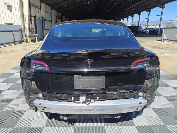 2022 TESLA MODEL 3 — DIRR