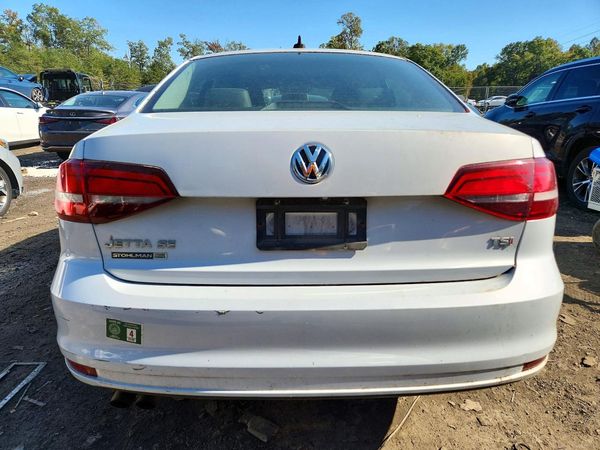 2017 VOLKSWAGEN JETTA SE — DIRR
