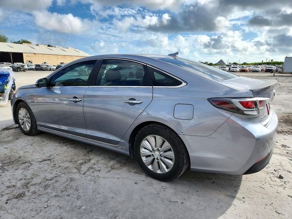 2016 HYUNDAI SONATA GL (Middle-Low) — DSRA