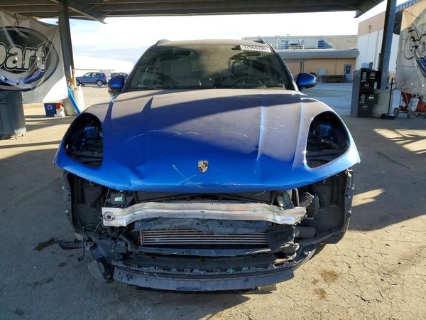 2019 PORSCHE MACAN — DIRF