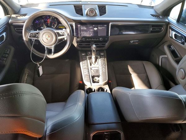 2019 PORSCHE MACAN — CKPT