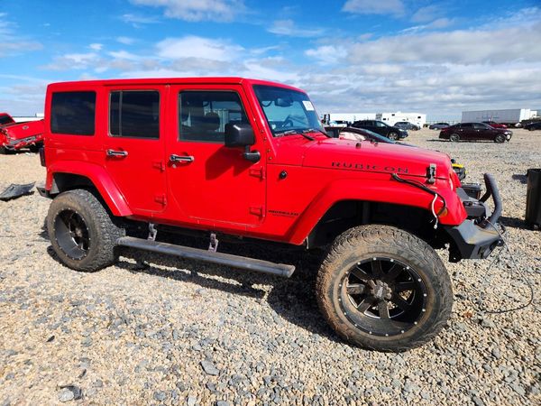 2014 JEEP WRANGLER Rubicon — Passenger 3/4
