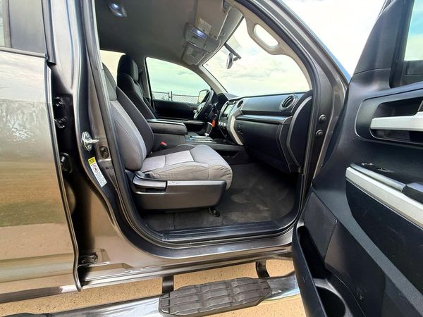 2014 TOYOTA TUNDRA