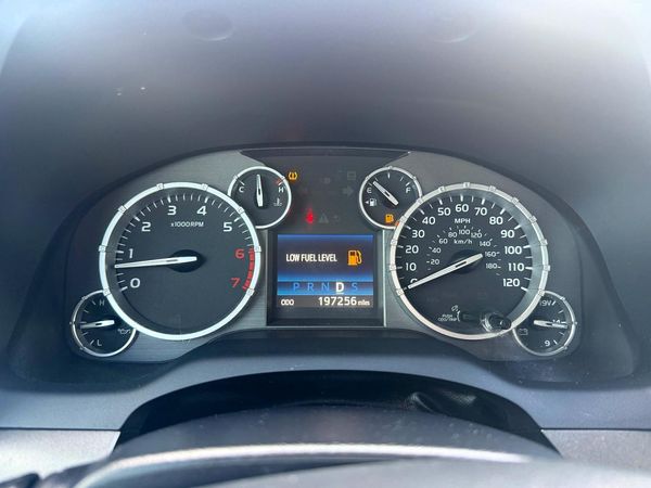 2014 TOYOTA TUNDRA