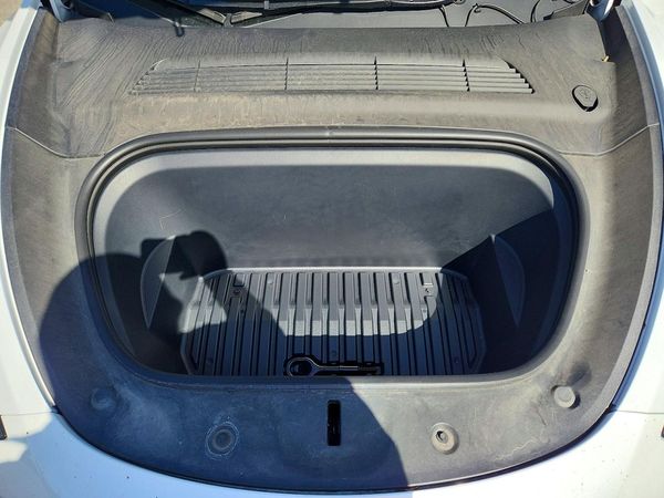 2023 TESLA MODEL Y — Engine bay