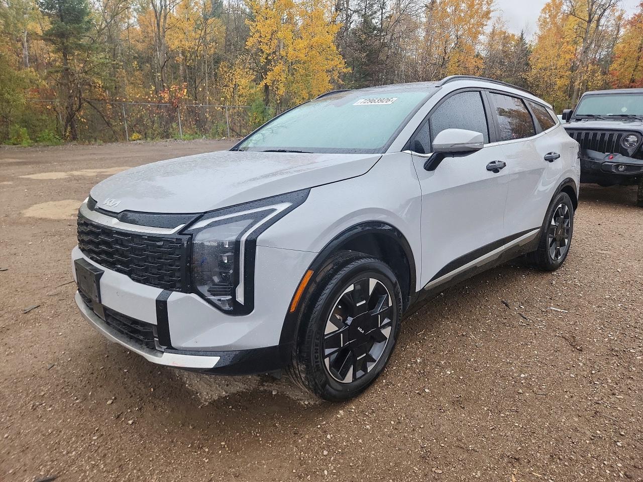 2026 KIA SPORTAGE EX — Front 3/4