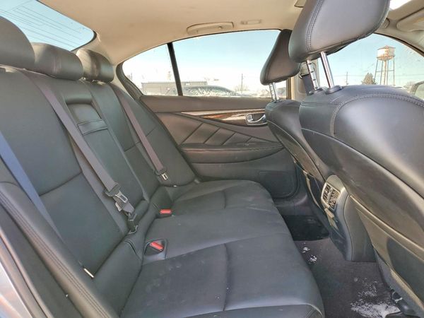 2018 INFINITI Q50