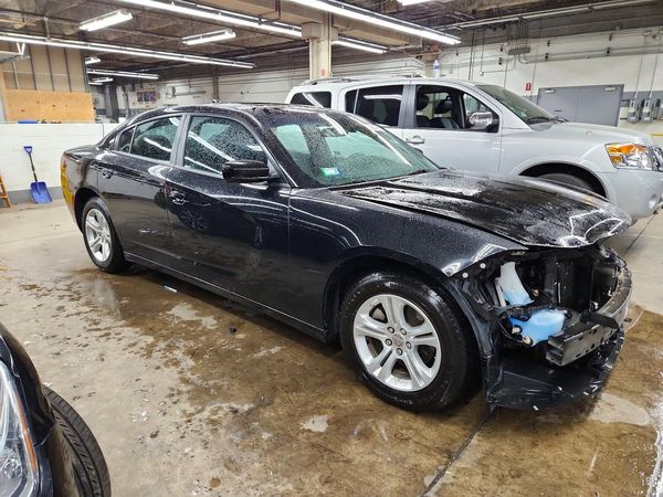 2023 DODGE CHARGER SXT — Passenger 3/4