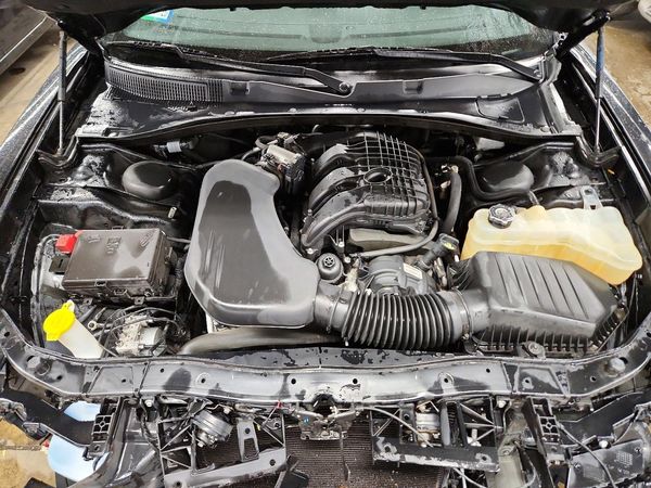 2023 DODGE CHARGER SXT — Engine bay