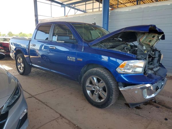 2017 RAM 1500 SLT — Passenger 3/4