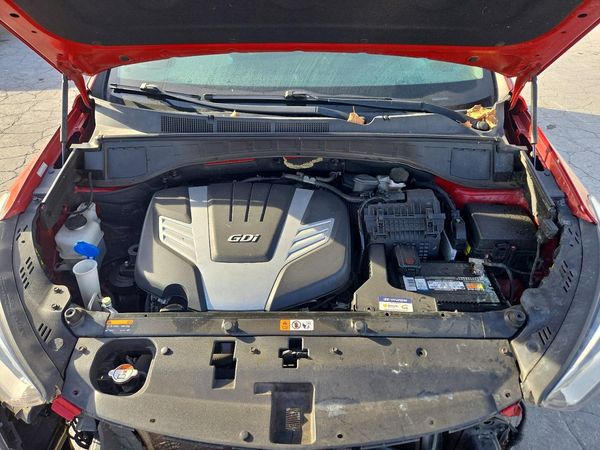 2017 HYUNDAI SANTA FE TOP — Engine bay