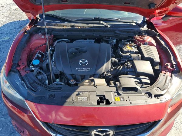 2014 MAZDA 6 — Engine bay