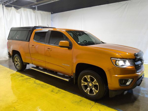 2017 CHEVROLET COLORADO Z71 — Passenger 3/4