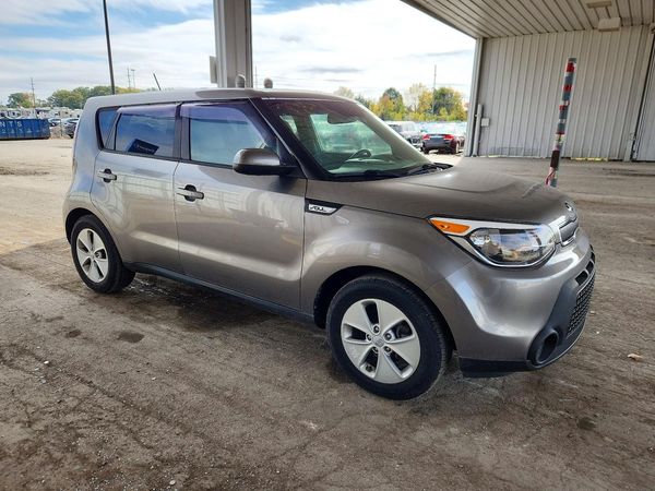 2016 KIA SOUL Plus — Passenger 3/4