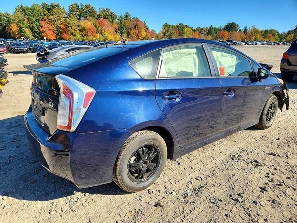 2013 TOYOTA PRIUS — PSRA