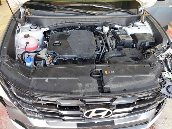 2025 HYUNDAI TUCSON SEL — Engine bay