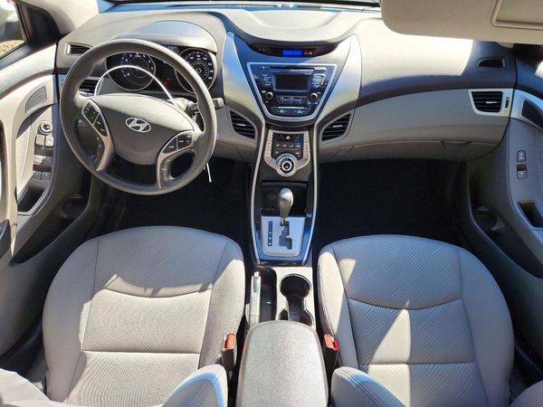 2013 HYUNDAI ELANTRA — CKPT