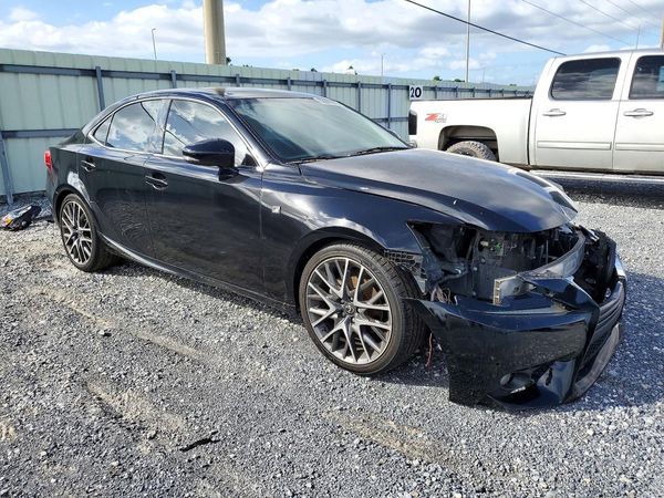 2014 LEXUS IS 250 — Passenger 3/4