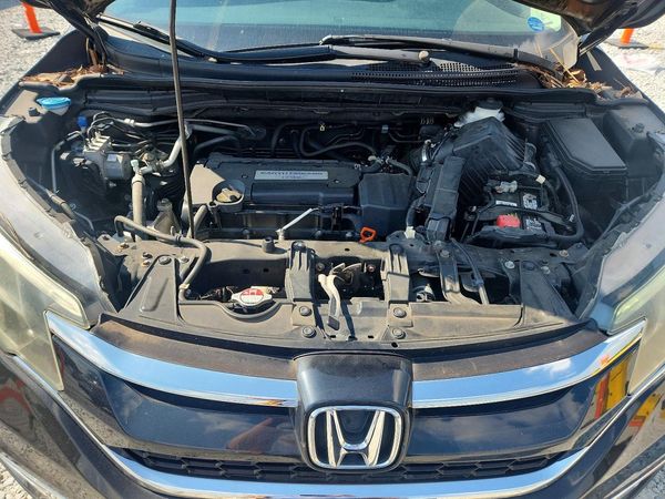 2015 HONDA CRV EX — Engine bay